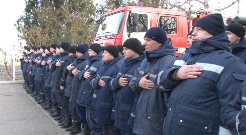 Дружковских спасателей наградили за работу в зоне боевых действий 