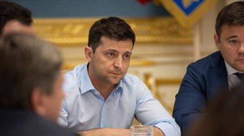 Петиция об отставке новоизбранного президента Украины за сутки набрала 7000 подписей
