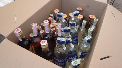 Во время празднования Дня города правоохранители изъяли 111 бутылок алкоголя