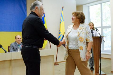 Учитель из Дружковки получила звание заслуженного