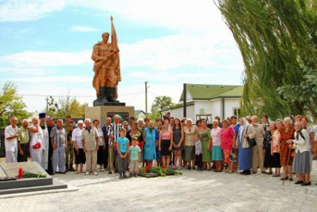 Донбасс отметил 75-ю годовщину освобождения региона (фото)