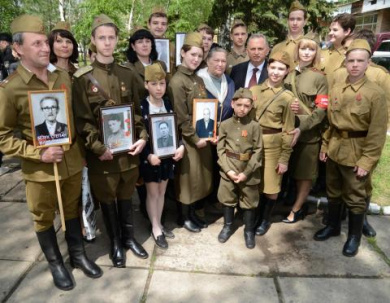 К 75-летию Великой Победы Борис Колесников и его Фонд восстанавливают памятники на Донетчине
