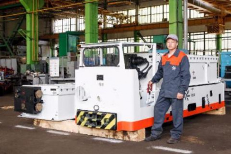 «Корум Дружковский машиностроительный завод» изготовил электровоз для шахты в Казахстане