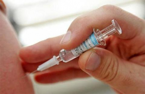 Из-за инструкции на русском языке в Украине запретили вакцины против дифтерии, коклюша и столбняка