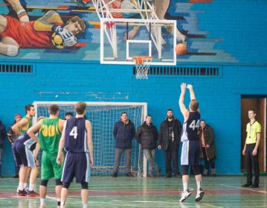 Дружковские баскетболисты сыграли матчи очередного тура Первой лиги