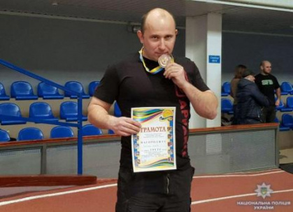 Полицейский из Дружковского отделения полиция взял бронзу на соревнованиях в Бахмуте