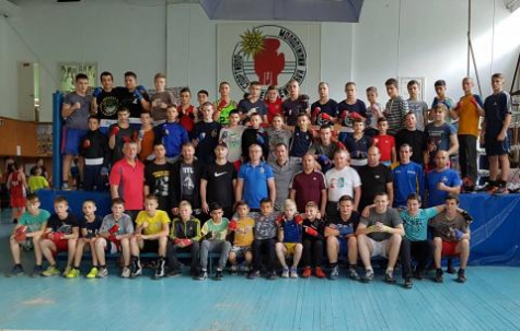 Дружковские боксеры готовятся к Чемпионату Украины среди юниоров