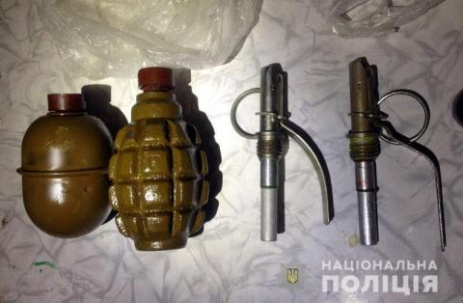 В Дружковке у наркомана изъяли две гранаты