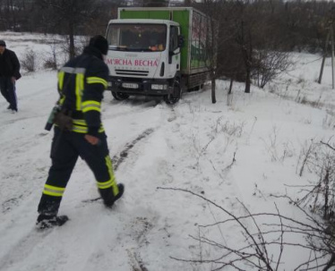 В Дружковке спасатели оказали помощь водителю грузовика
