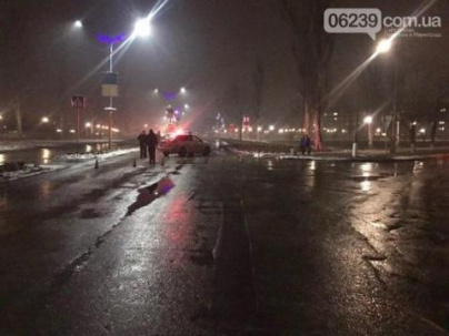 В Покровске двое мужчин погибли на пешеходном переходе