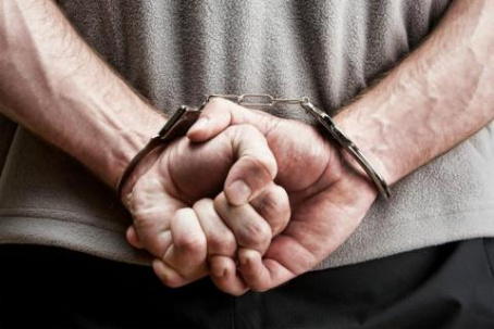 За кражу компьютерной техники и мобильного телефона мужчине грозит до шести лет тюрьмы