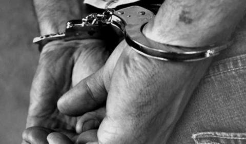 Дружковские полицейские задержали похитителей металла