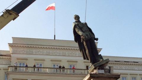 Памятники Советской эпохи в Польше будут снесены