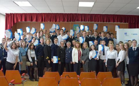 Студенты Донбасса вылетели в Нидерланды, благодаря победе в престижном конкурсе