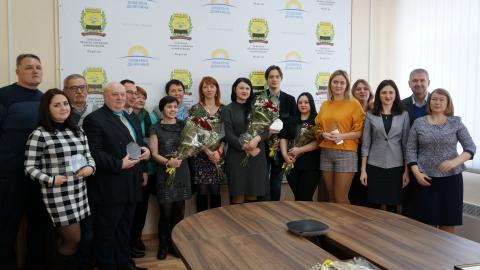 «Дружковка на ладонях+» получила награду за третье место в областном конкурсе журналистских работ
