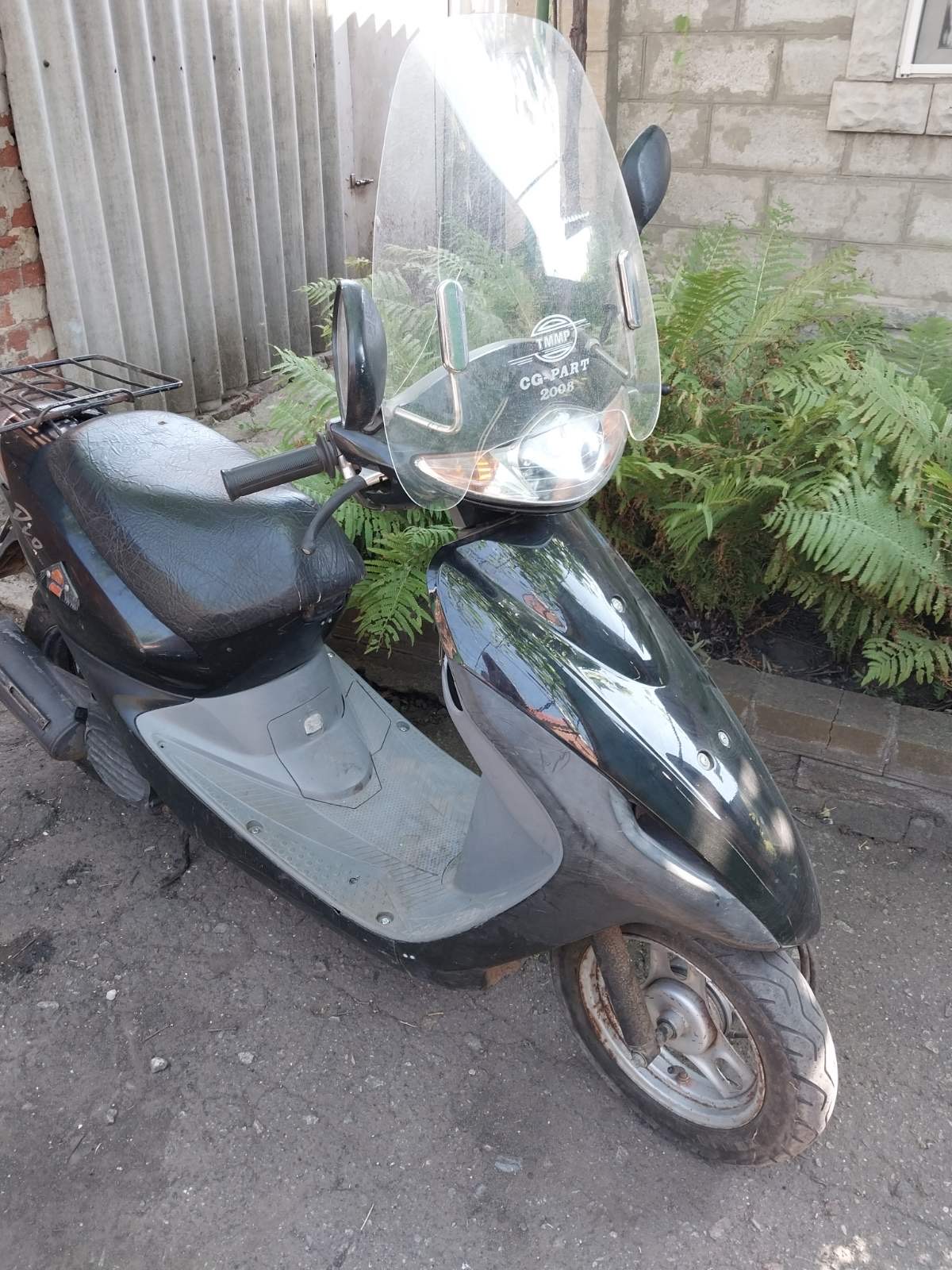 Продам мопед Honda dio