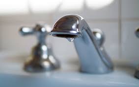 Власти Дружковки рекомендуют жителям и предприятиям города иметь трехдневный запас воды