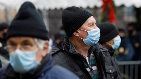 В Украине вводят бустерную дозу вакцины для людей старше 60 лет
