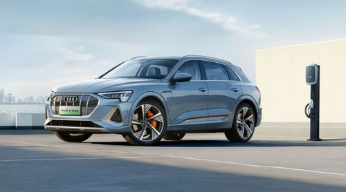 Батарея Audi E Tron: технічна досконалість та особливості системи рідинного охолодження