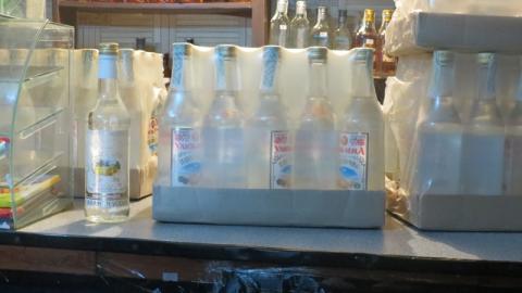 Полицейские Дружковки изъяли 173 бутылки алкоголя (фото)