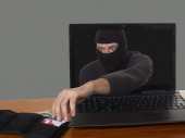 Полиция предупреждает: шопинг в интернете может быть опасен для вашего кошелька