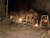 Парамедики поліції Донеччини потрапили під повторний обстріл під час порятунку в Райському — відео