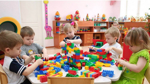 Минздрав предлагает отказаться от ковров и мягких игрушек в детских садах