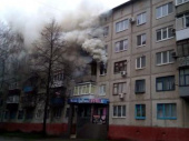 При тушении квартиры по ул. Энгельса, 102 пострадали соседи погорельцев (видео)