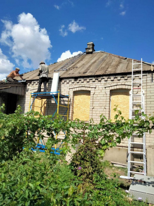 У Дружківці продовжується відновлення пошкоджених осель