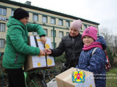 Сьогодні 800 мешканців Дружківки отримали продуктові набори