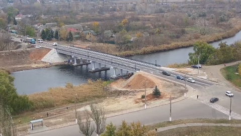 В Славянске завершен ремонт моста через Казенный Торец