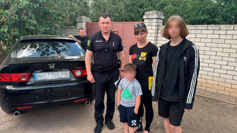З Олексієво-Дружківки евакуювали ще 9 родин З Олексієво-Дружківки евакуювали ще 9 родин