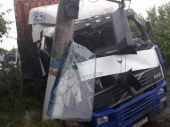 Авария в Дружковке: грузовик врезался в столб, пострадал ребенок (фото)