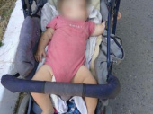 Пьяная дружковчанка уснула под подъездом, оставив 9-месячного ребенка без присмотра