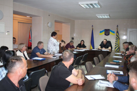 Апаратна нарада у військовій адміністрації: допомога людям, забезпечення водою, успіхи школи мистецтв Апаратна нарада у військовій адміністрації: допомога людям, забезпечення водою, успіхи школи мистецтв