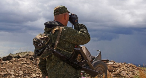 Обострение на Донбасса: 13 обстрелов и двое раненых 