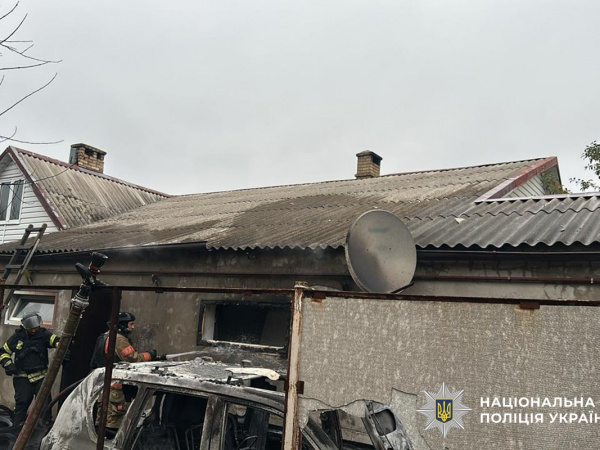У Дружківці внаслідок обстрілу пошкоджено приватний будинок та автомобіль