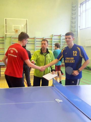 В Дружковке прошел чемпионат города по настольному теннису среди школьников и студентов
