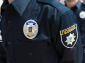 В Дружковке школьница изрезала руку стеклом из-за того, что мать не пустила ее домой