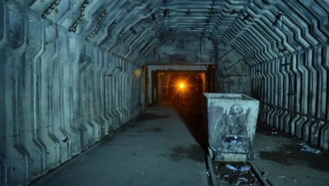 Шесть шахт отключат от электричества на Донбассе Шесть шахт отключат от электричества на Донбассе