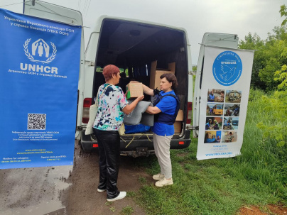 Мешканці домівок, пошкоджених внаслідок обстрілів, отримали допомогу Мешканці домівок, пошкоджених внаслідок обстрілів, отримали допомогу
