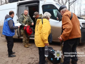 Втратила пам'ять після влучання в будинок: з Дружківки «Білі Янголи» евакуювали постраждалу жінку та подружжя