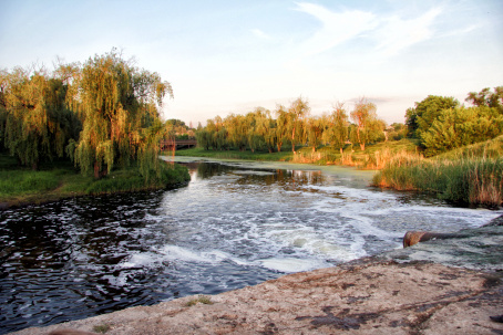 Специалисты проверили воду в реках Дружковки: безопасна ли она для купающихся?