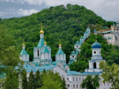 Святогорская лавра снова под обстрелом оккупантов