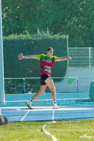 Михаил Брудин из Дружковки возглавил мировой рейтинг U18 по метанию диска