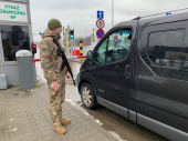 Як українцям не втратити тимчасовий захист у Польщі при виїзді з країни