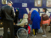 Благотворители организовали эвакуацию жителей Донецкой области