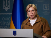 Отримувати чи ні паспорти рф на окупованих територіях: що радять українцям посадовці
