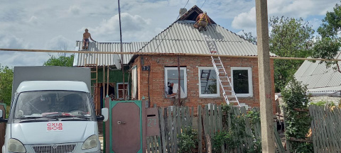 У Дружківці тривають ремонти пошкоджених обстрілами будинків