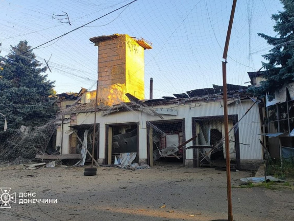 У Дружківці росіяни обстріляли підрозділ рятувальників